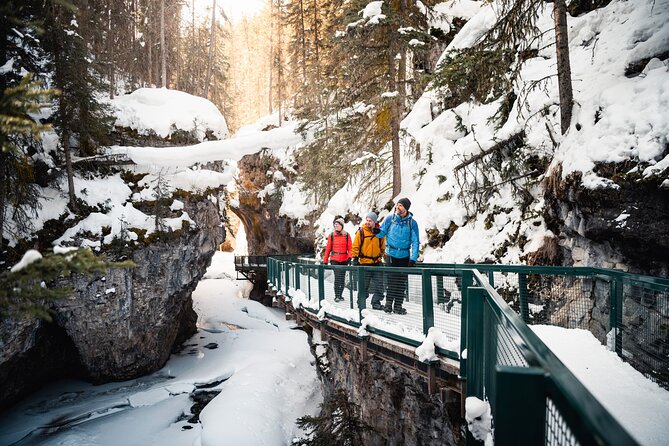 Johnston Canyon Icewalk - Logistics: Pickup, Transport, and Group Size