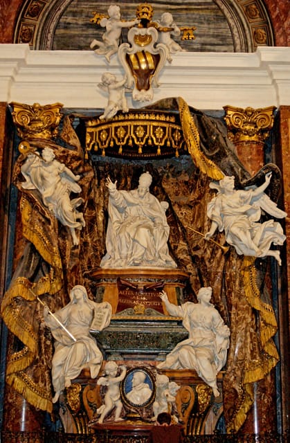 Jubilee tour: art and popes in Rome in the golden age of Christendom - Starting Point at Piazza Accademia di San Luca