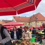 Jump into Zagreb - Small Group walking tour - Discover Lenucis Horseshoe: Zagreb’s Elegant Urban Plan