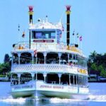 Jungle Queen Riverboat 90-Minute Narrated Sightseeing Cruise in Fort Lauderdale - The Experience of the Fully Narrated 90-Minute Tour
