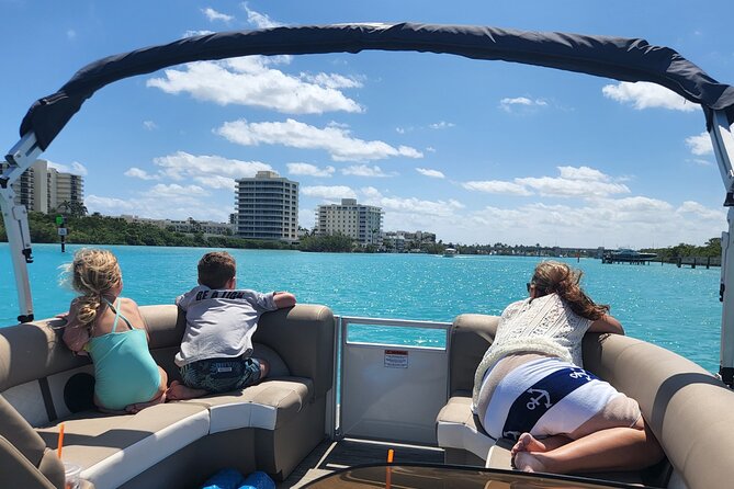 Jupiter 2Hr Sightseeing Charter on the Intracoastal Waterway - Scenic Route Past Jupiter Island and Waterfront Estates