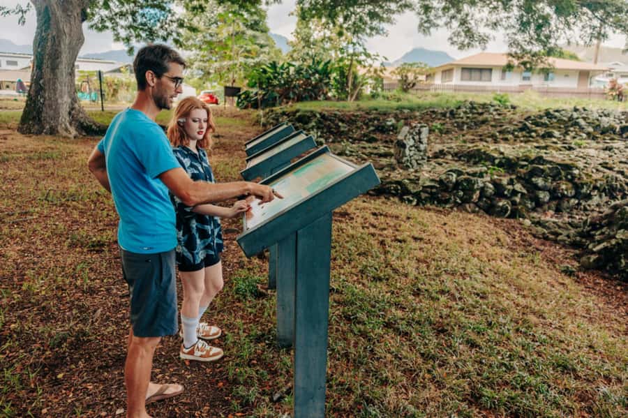 Kailua E-Bike Kau Kau Guided Scenic Food Tour Adventure - Scenic Kailua on an Electric Bike