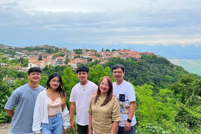 Kakheti - Small wineries and family-cooked lunch  Private tour - Visiting a Family-Run Wine Cellar for Traditional Tasting