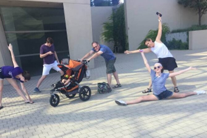 Kansas City Private Scavenger Hunt Adventure - Discovering Kansas City Landmarks and Hidden Gems