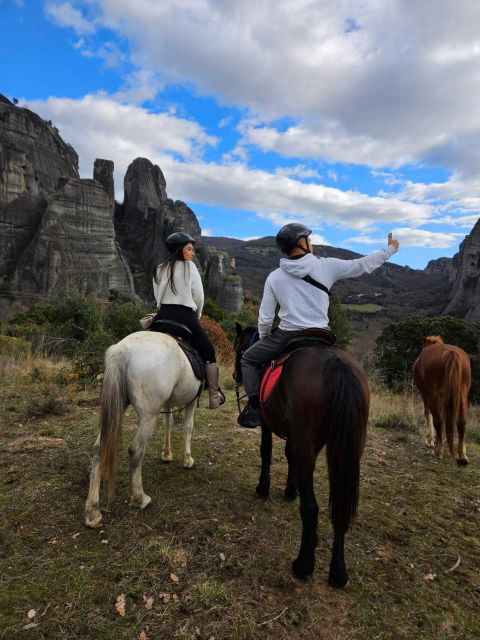 Kastraki: Meteora Morning Horse Riding with Monastery Visit - Starting the Adventure at Meteoras Horse Riding Stables