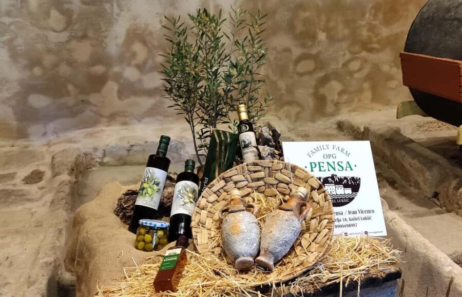 Katela / Kastel Luksic: Organic Olive Oil Tasting Tour - Tasting Three Award-Winning Organic Olive Oils