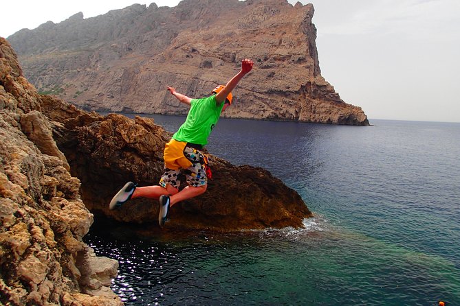 Kayak & Coasteering - Mallorca’s Coastline Comes Alive with Kayak & Coasteering