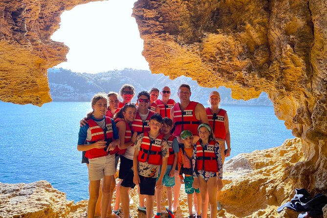 Kayak Paradise: Cala Portixol Snorkel, Cave & Cliff Jumping Tour - Exploring Cala El Pom: A Snorkeler’s Paradise