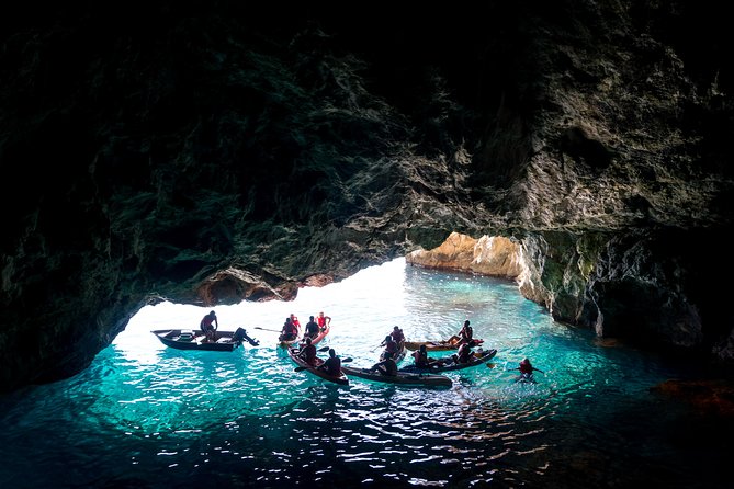 Kayak & Snorkel Tour in Cerro Gordo Natural Park, La Herradura - The Kayak Experience: Double Kayaks for Comfort and Connection