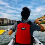 Kayak tour on the river Arno, Pisa (aperitif upon request) - Crossing the Ponte di Mezzo and Local Traditions