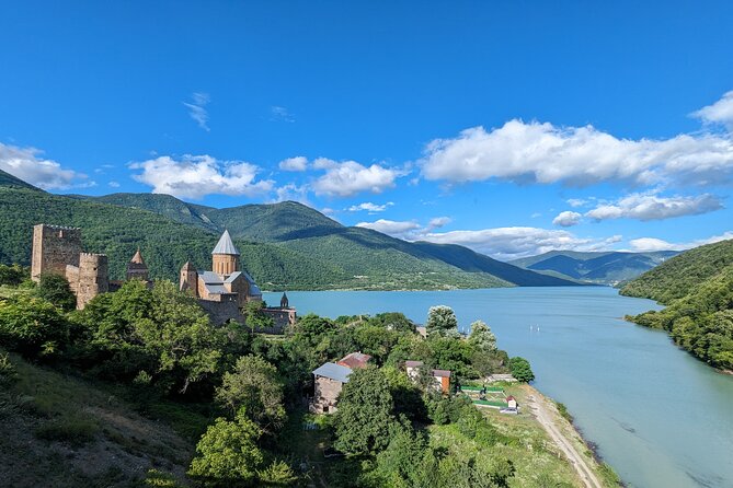 Kazbegi full day private tour + LUNCH - Zhinvali Water Reservoir: A Crystal-Clear Break in Nature
