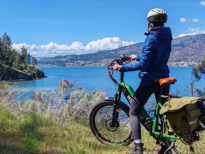 Kelowna: E-Bike Rental with In-App Navigation Guide - Meeting Point and Accessibility in Downtown Kelowna