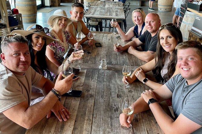 Kelowna Mystery Full Day Guided Wine Tour With 5 Wineries - Logistics and Group Experience