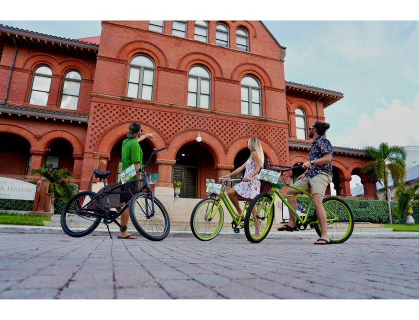 Key West: Guided Bicycle Tour with Key Lime Pie - Exploring Key West’s Historic Old Town District