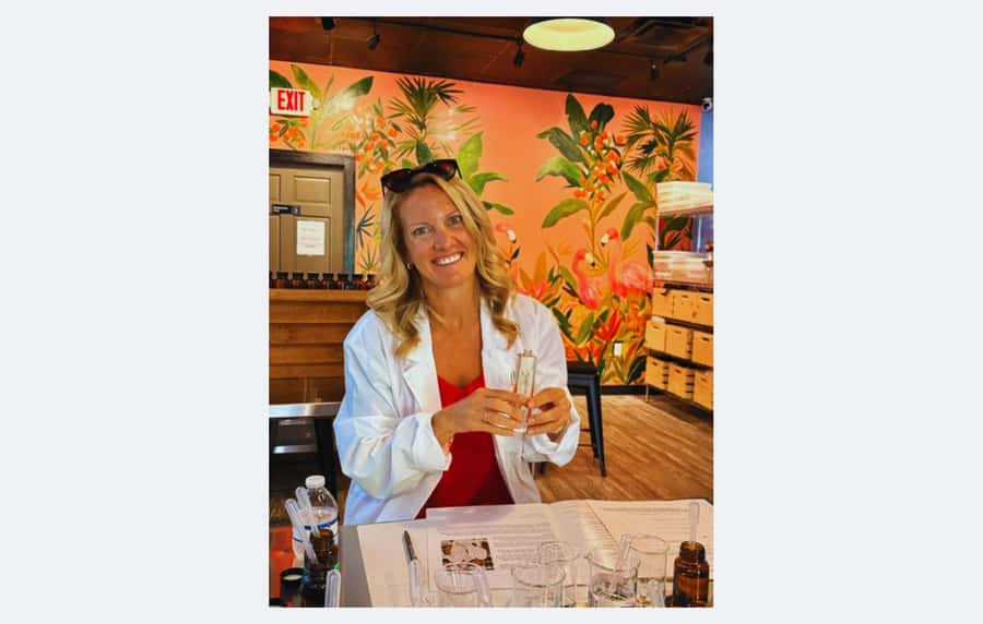 Key West: Perfume-Making Workshop with Champagne Toast - Starting Point at Tijon Fragrance Lab & Boutique