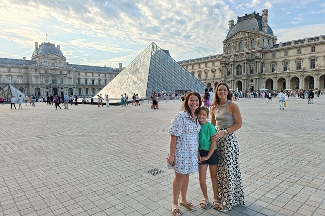 Kid-Friendly Paris Louvre Museum Private Tour & Reserved tickets - Exploring the Louvre Museum with a Kid-Friendly Focus