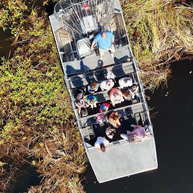 Kissimmee: Everglades Alligator and Wildlife Airboat Tour - The Thrill of Speed on Coast Guard-Certified Airboats