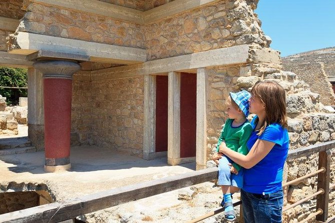 Knossos Museum and Heraklion tour from Rethymno - Exploring Heraklion’s Archaeological Treasures