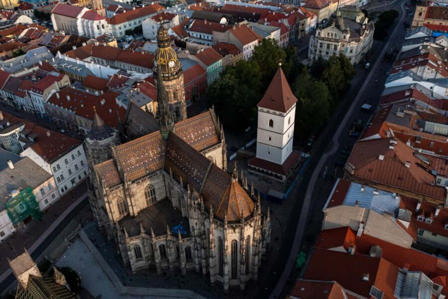 Koice: Private 2-Hour Walking Tour with Local Guide - Starting at the Iconic St. Elisabeth Cathedral