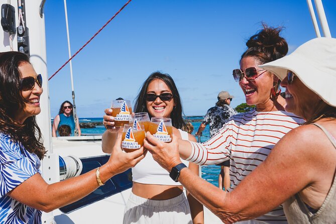 Kona Deluxe Catamaran Whale Watch - The Experience on the Water: Whale Watching in Hawaii