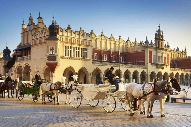Krakow Airport Transfers : Krakow Airport KRK to Krakow City in Luxury Van - Premium Van and Bottled Water for a Comfortable Ride