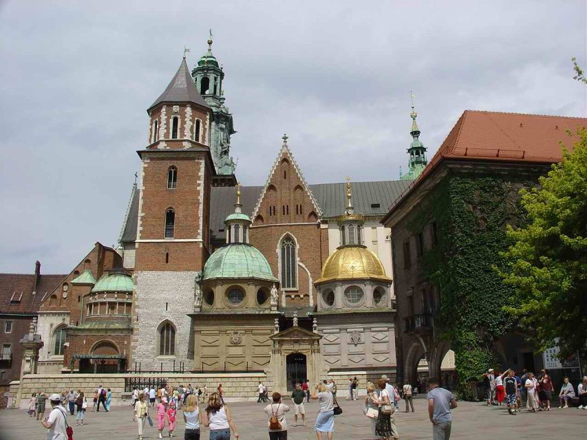 Krakow: Old Town Private Guided Walking Tour - From Florian’s Gate to the Main Market Square