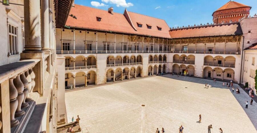 Krakow: Skip-the-Line Wawel Castle and Hill Guided Tour - Fast-Track Entry to the Wawel Castle State Rooms