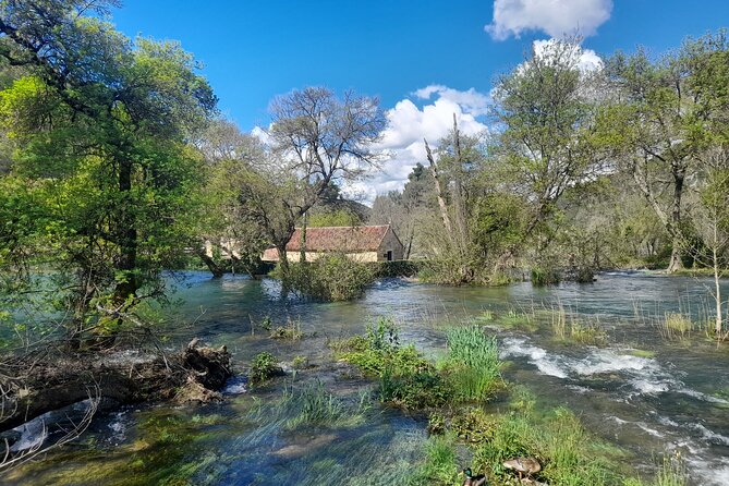 Krka Waterfalls and Skradin Visit from Zadar - Discover the Breathtaking Krka Waterfalls and Scenic Lake Cruise