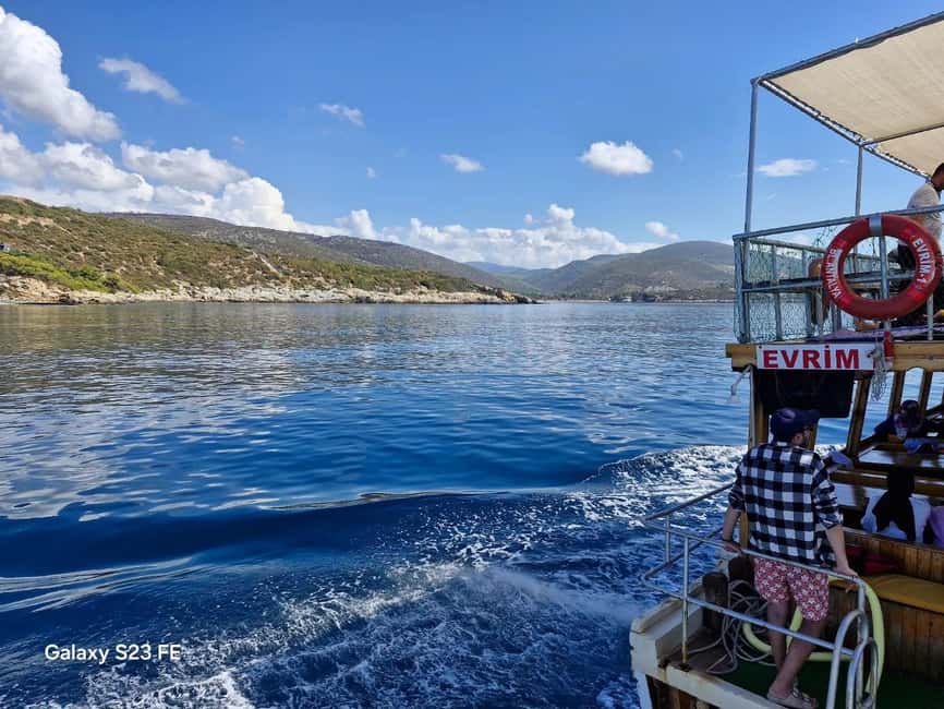 Kuadas: Boat Tour with Swimming, Lunch, and Soft Drinks - Safety and Family-Friendly Features
