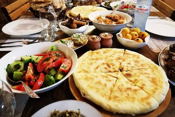 KUTAISI Family Feast: Experience Georgian Hospitality - The Unique Supra Experience with Heartfelt Toasts