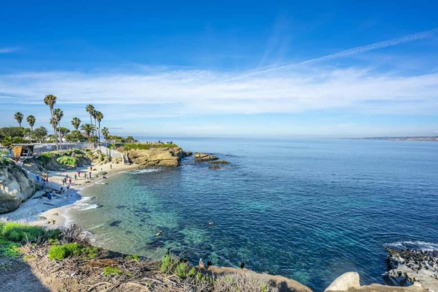 La Jolla: Full-Day Snorkel Gear Rental with Wetsuit Option - Practical Convenience with Lockers and Equipment