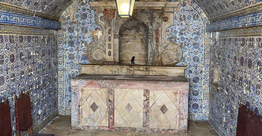 Lagos: Guided Walking Tour with Brodie from Australia - The Authentic Lagos Experience with Brodie