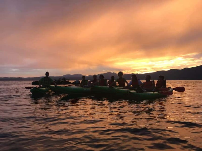 Lake Garda: Sunset Canoeing Tour to Punta San Vigilio - Paddle Along Lake Garda’s Shores and Admire Mountain Views