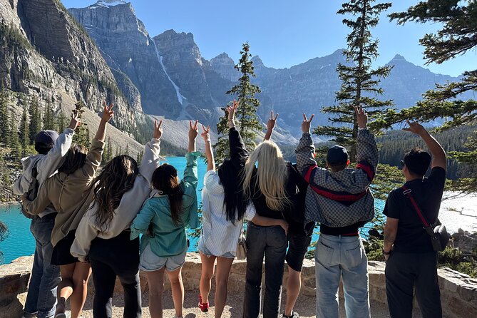 Lake Louise and Moraine Lake Tour - Exploring Moraine Lake’s Turquoise Waters and Valley of the Ten Peaks