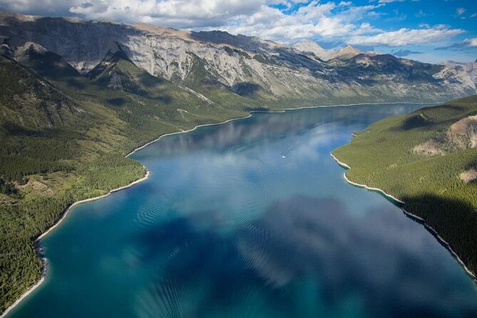 Lake Louise Moraine Lake Icefield Parkway Full Day Private Tour - Bow Lake and Peyto Lake: Hidden Nature Treasures