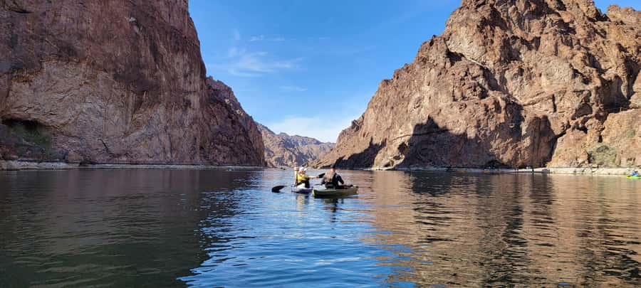 Lake Mead: VIP Kayak Tour to Hoover Dam with Lunch - Launching from Boulder Beach for an Up-Close View of Hoover Dam