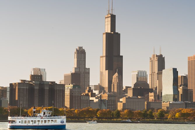 Lake Michigan Skyline Cruise in Chicago - The Distinctive Features of the Lake Michigan Skyline Cruise