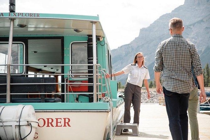 Lake Minnewanka Cruise - The Scenic Setting of Banff National Park