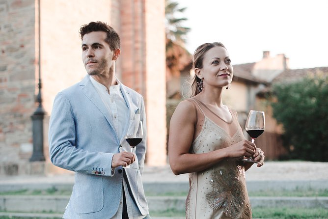 Langhe Wine Tour and Tasting - One day with a Somm - The Experience of Tasting in Stunning Settings