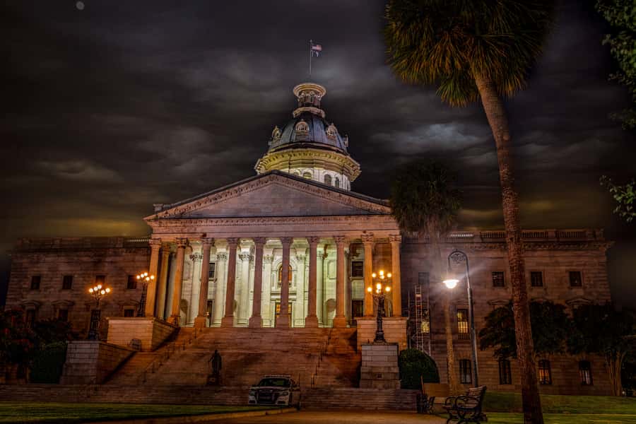 Lanterns and Lunacy of the Lost: Cruel Columbia Ghost Tours - Exploring Columbias Haunted Sites