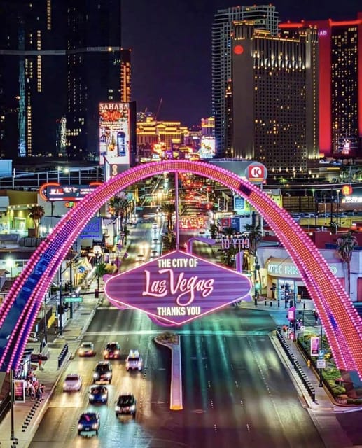Las Vegas: 3-night Bachelorette Party Experience - Starting the Celebration with a Luxury Limousine Ride on the Strip