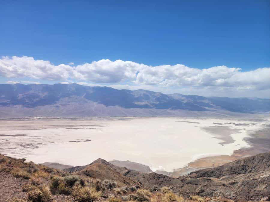 Las Vegas: 7 Magic Mountains & Death Valley Stargazing Tour - Exploring the Heart of Death Valley: Furnace Creek and Badwater Basin
