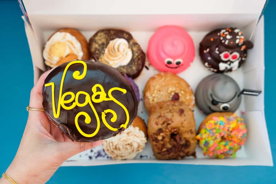 Las Vegas: Fremont Street Donuts & Sweet Treats Walking Tour - Exploring DT Alley: A Local Art and Community Hub