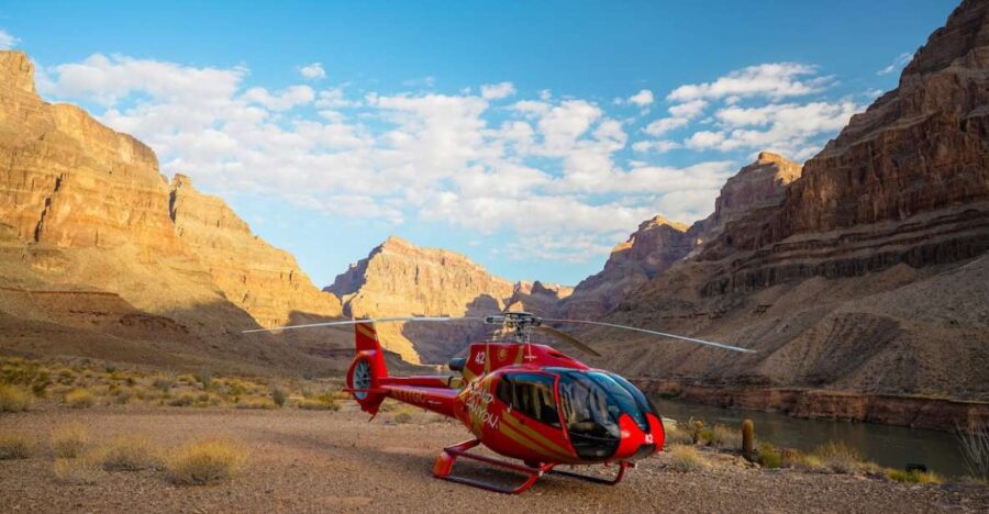Las Vegas: Grand Canyon Helicopter Landing Tour - The Route Over Lake Mead, Hoover Dam, and the Black Mountains