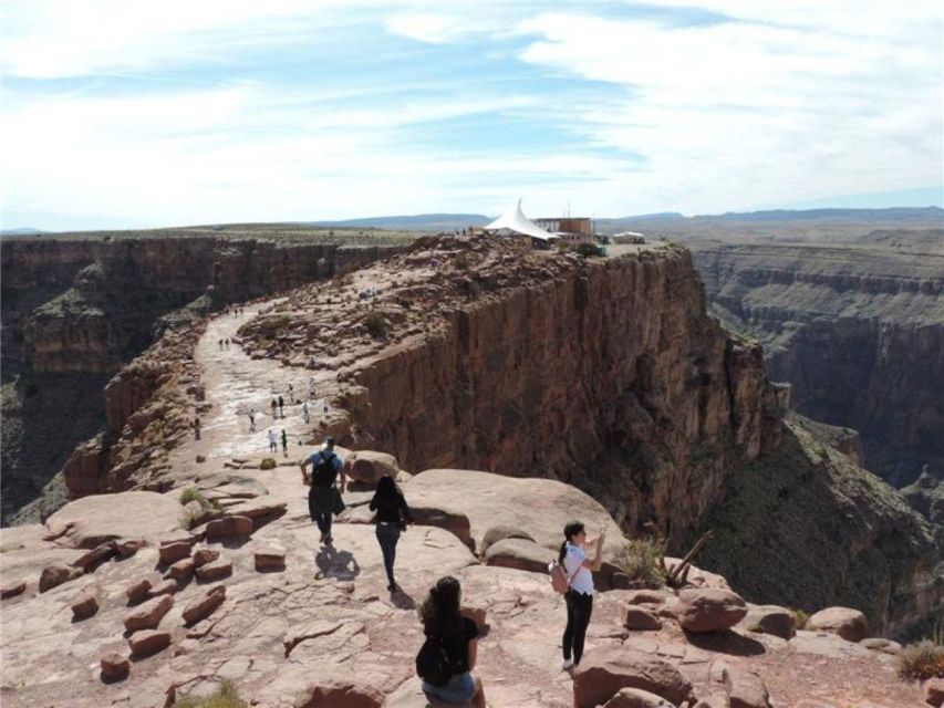 Las Vegas: Grand Canyon & Hoover Dam Tour & Skywalk Option - Starting Point and Transportation Logistics in Las Vegas