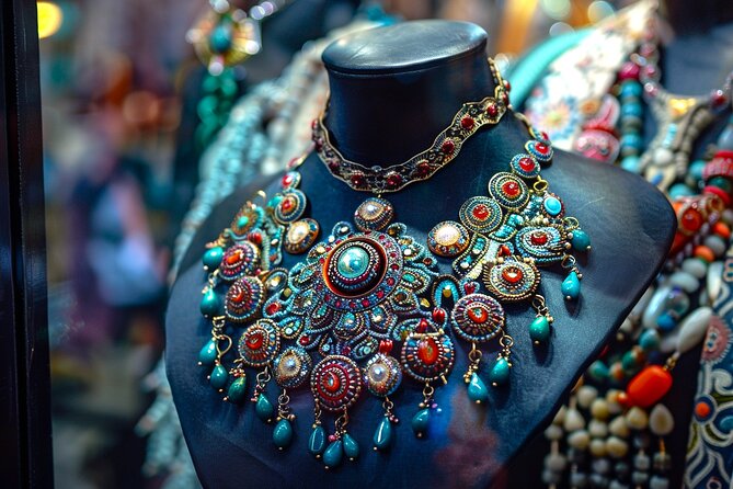 Las Vegas Local Designer Shopping Tour with Personal Stylist - The Starting Point: Ciao Ciao Cafe Bar