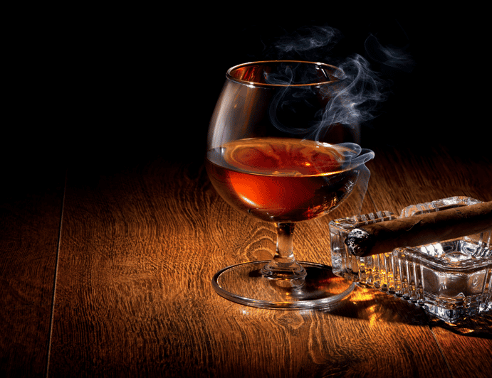 Las Vegas: Mobsters, Casinos, and Speaky Bar Crawl - Visiting the Circa Bar for an Atomic Cocktail