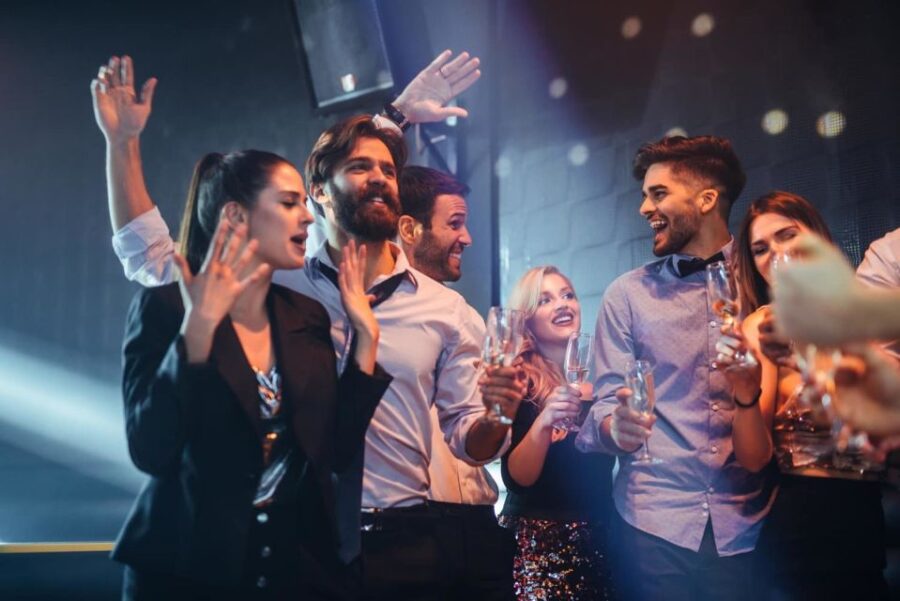 Las Vegas Private Party Bus Club Crawl - Starting Point on the Las Vegas Strip for Your Private Night Out