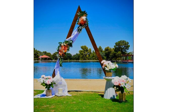 Las Vegas Scenic Wedding Ceremonies - Starting Point and Transportation to Scenic Venues