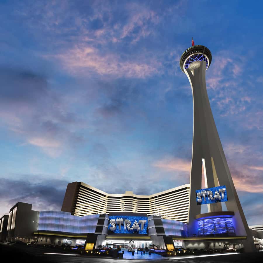 Las Vegas: STRAT Tower Observation Deck Ticket - Indoor Observation Deck: Climate-Controlled Comfort and Views